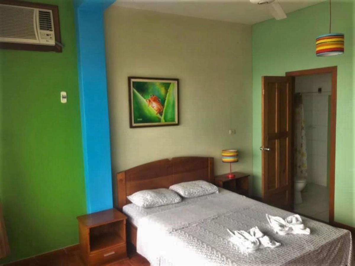 Amazon Dream Hostel With Ac And Starlink Iquitos Exterior photo